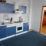Ingrid Bauer 1 * Kuehlungsborn